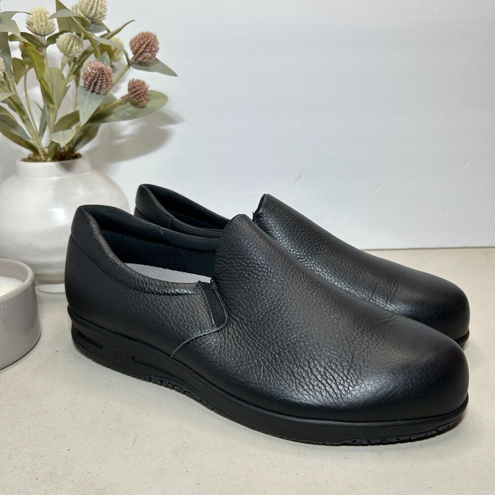 SAS Patriot Non-Slip Leather Loafer Black Women's 11.5W Tried on Comfort Shoe